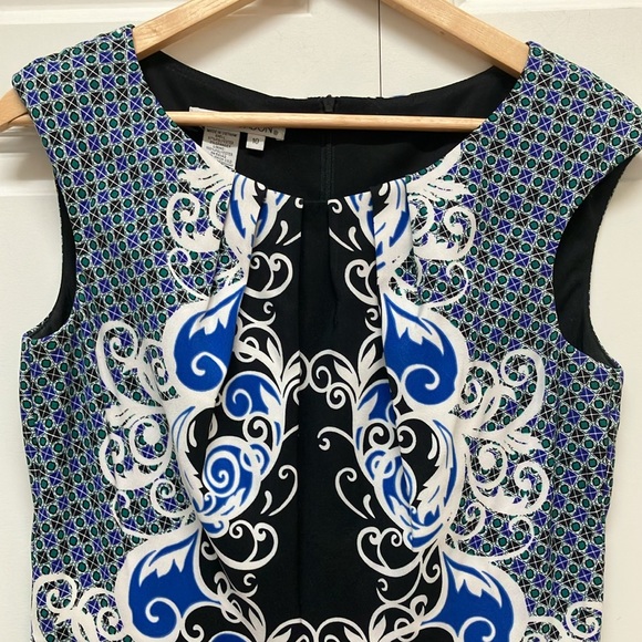 Maggy London fitted sheath dress, sleeveless, paisley black, blue, white 10 - Picture 3 of 9